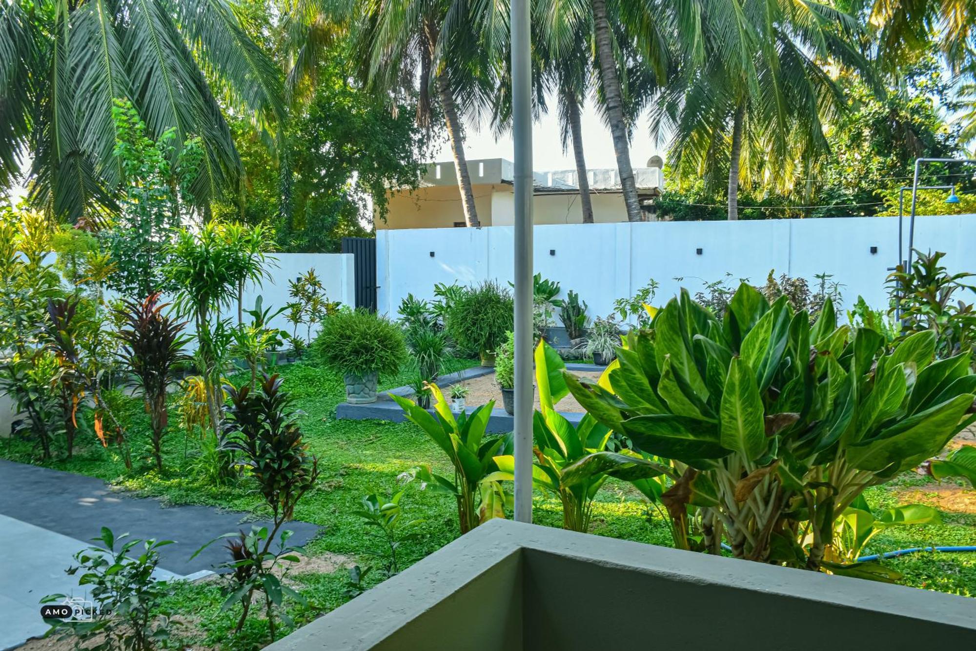 Coconut Villa 아루감 베이 외부 사진